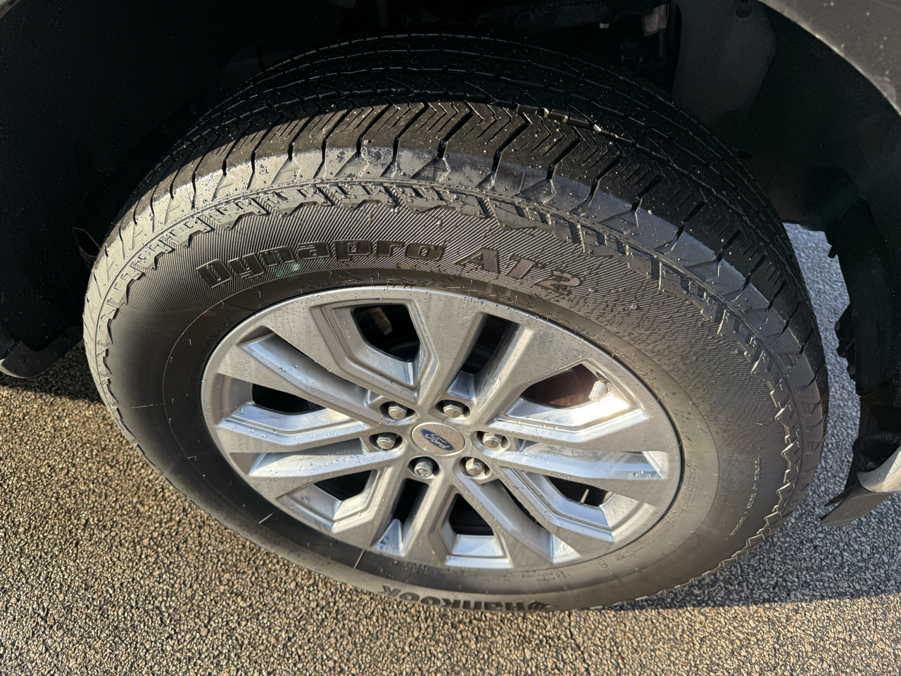 Ford F-150 Lariat 4WD SuperCrew 5.5' Box 2024