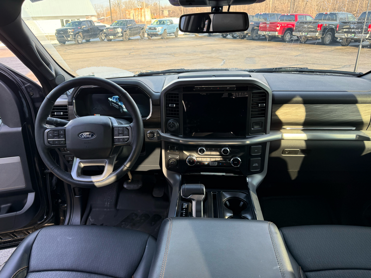 Ford F-150 Lariat 4WD SuperCrew 5.5' Box 2024