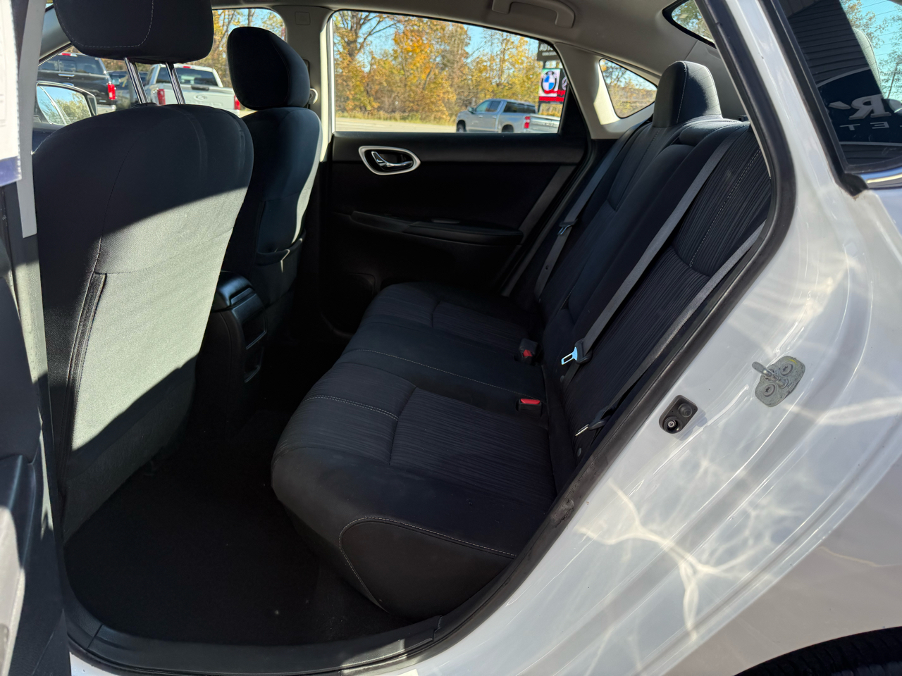 Nissan Sentra SV 4D Sedan 2016