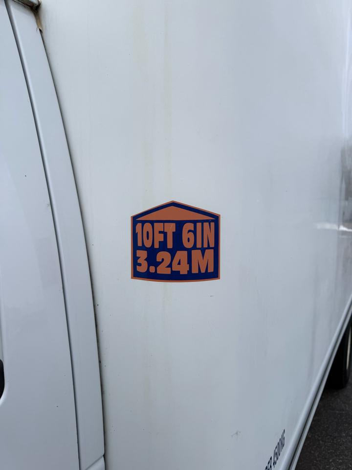 Ford Econoline E-350 Super Duty 2013