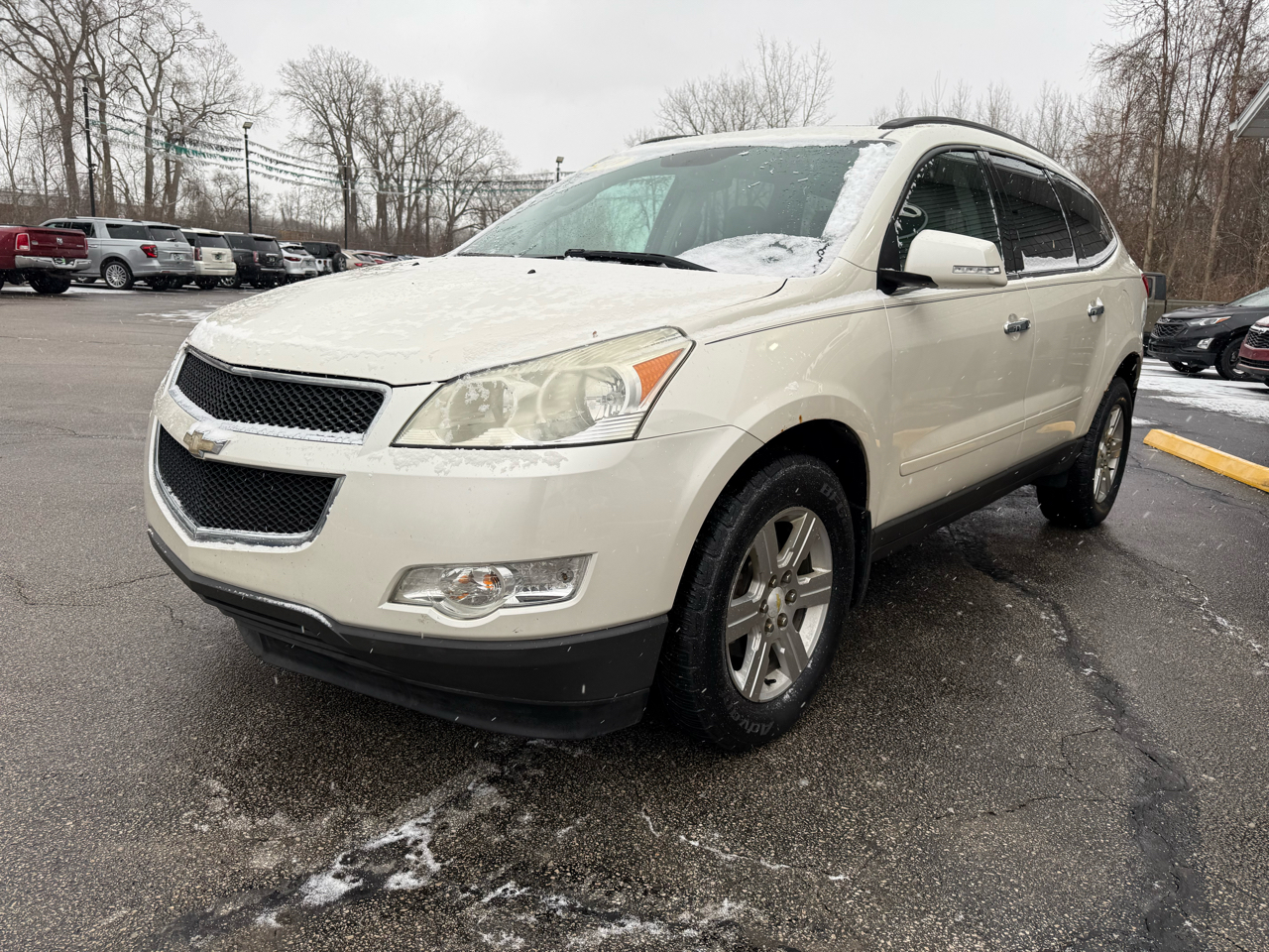 Chevrolet Traverse 1LT AWD 2011