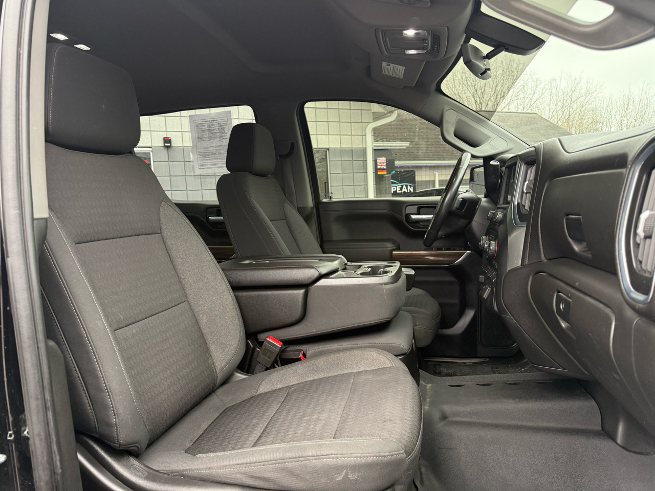 Chevrolet Silverado 1500 RST Crew Cab 4WD 2021