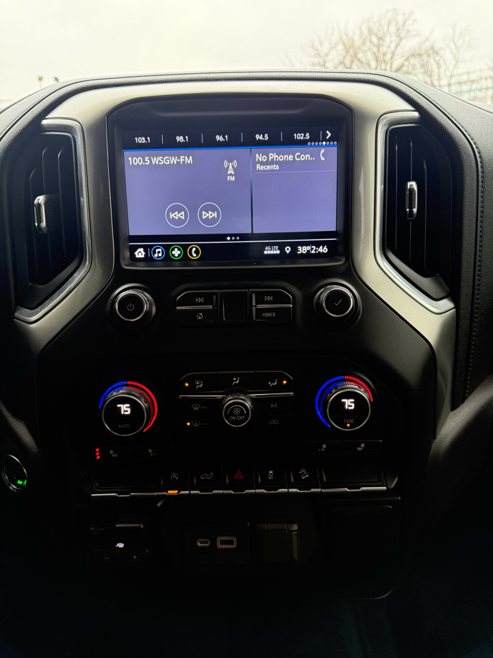 Chevrolet Silverado 1500 RST Crew Cab 4WD 2021