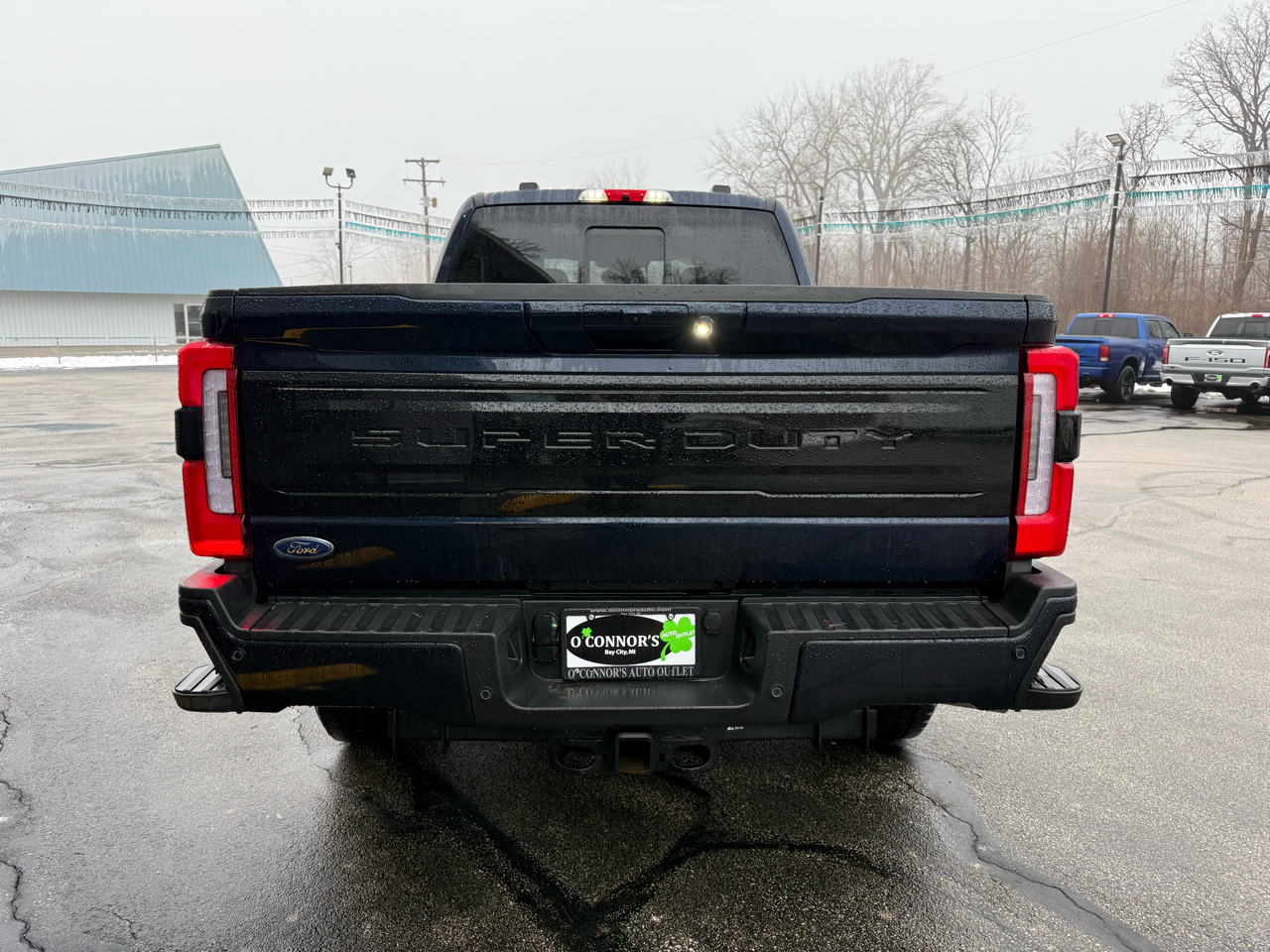 Ford F-350 SD XL Crew Cab Long Bed 4WD 2025