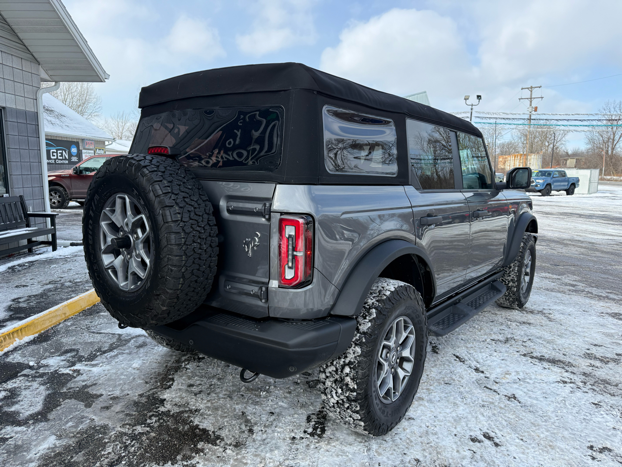 Ford Bronco Badlands 4-Door 2025