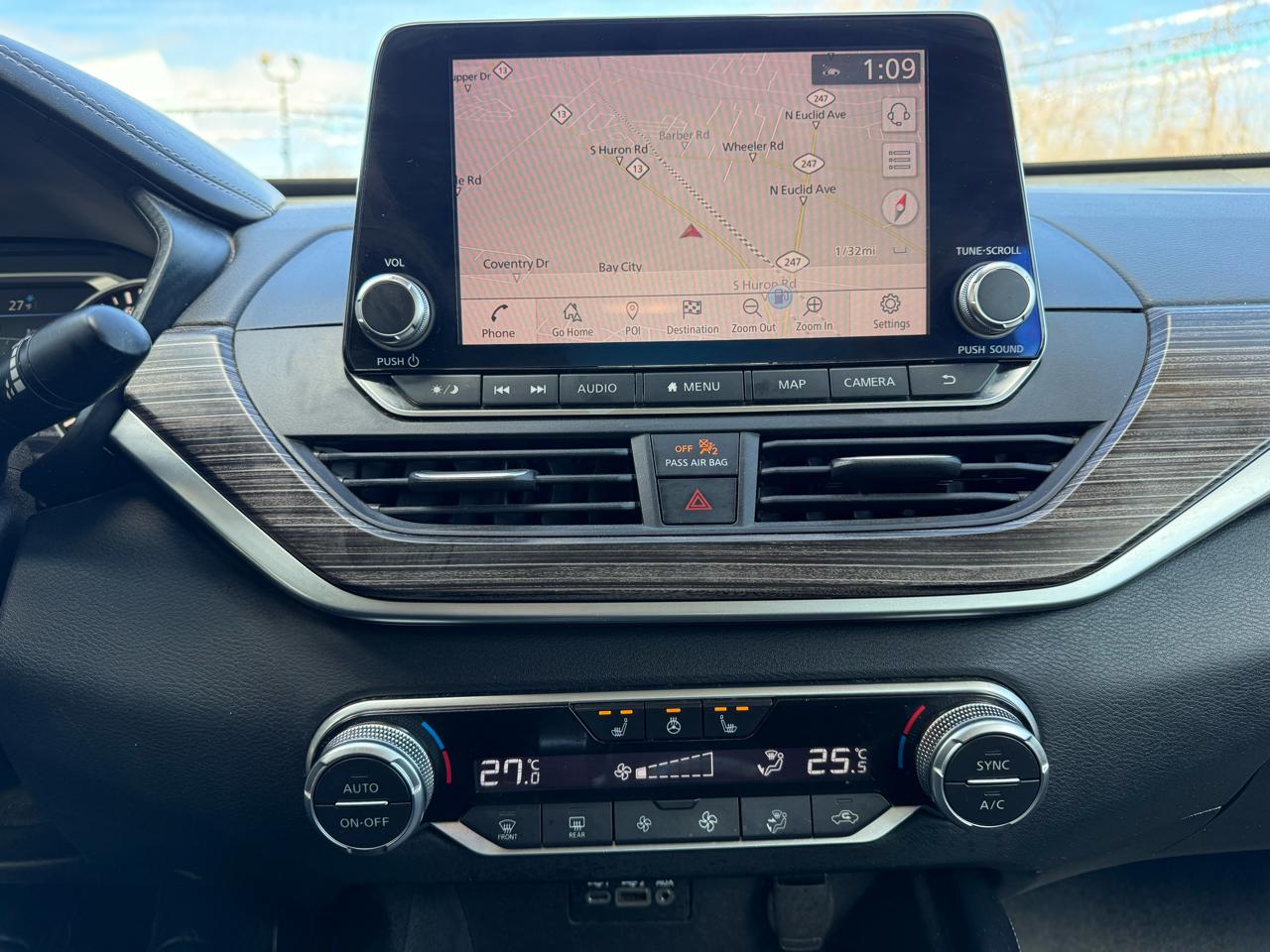 Nissan Altima 2.0 Platinum Sedan 2019