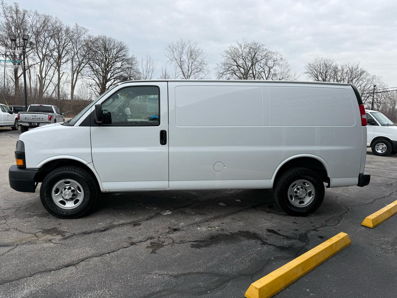 Chevrolet Express 2500 Cargo 2020