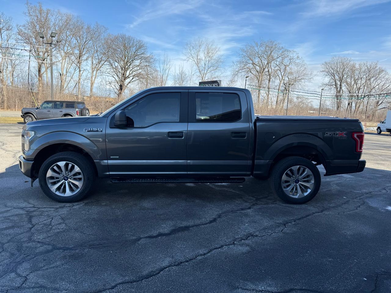 Ford F-150 XL SuperCrew 6.5-ft. Bed 4WD 2017