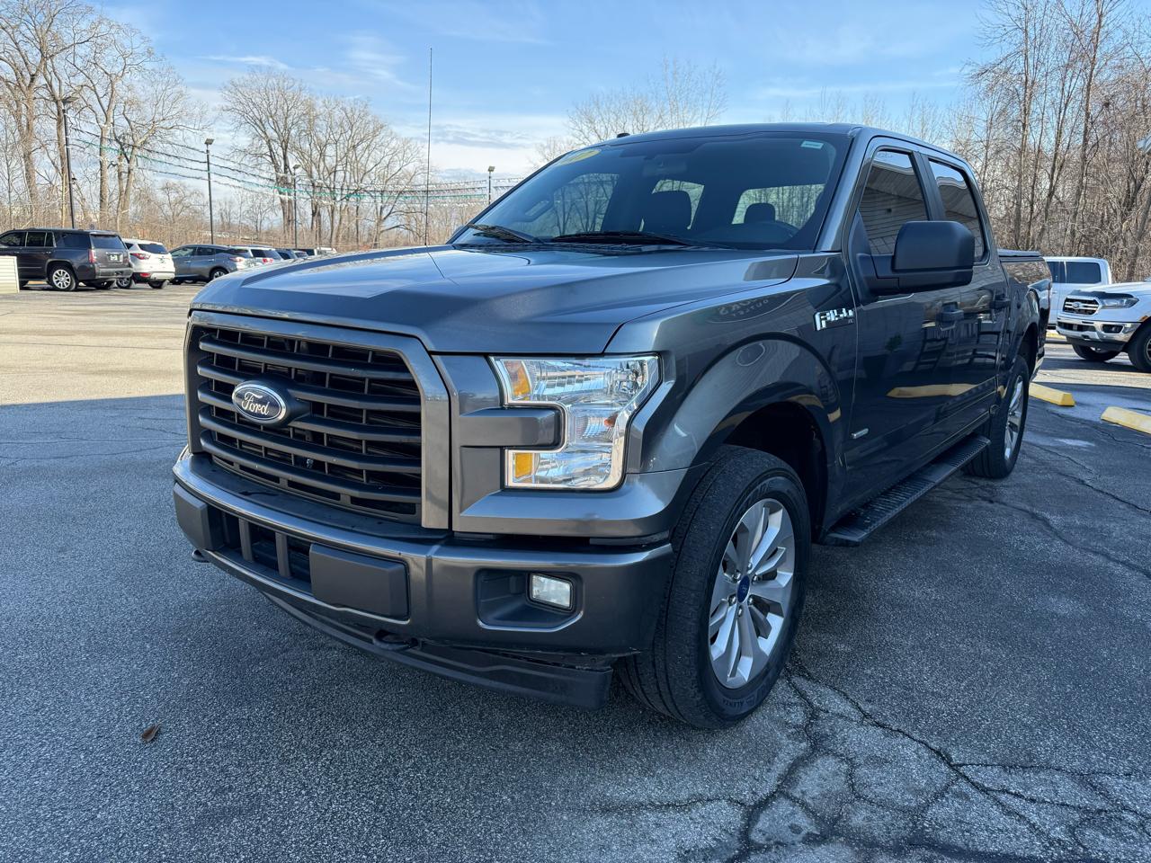 Ford F-150 XL SuperCrew 6.5-ft. Bed 4WD 2017