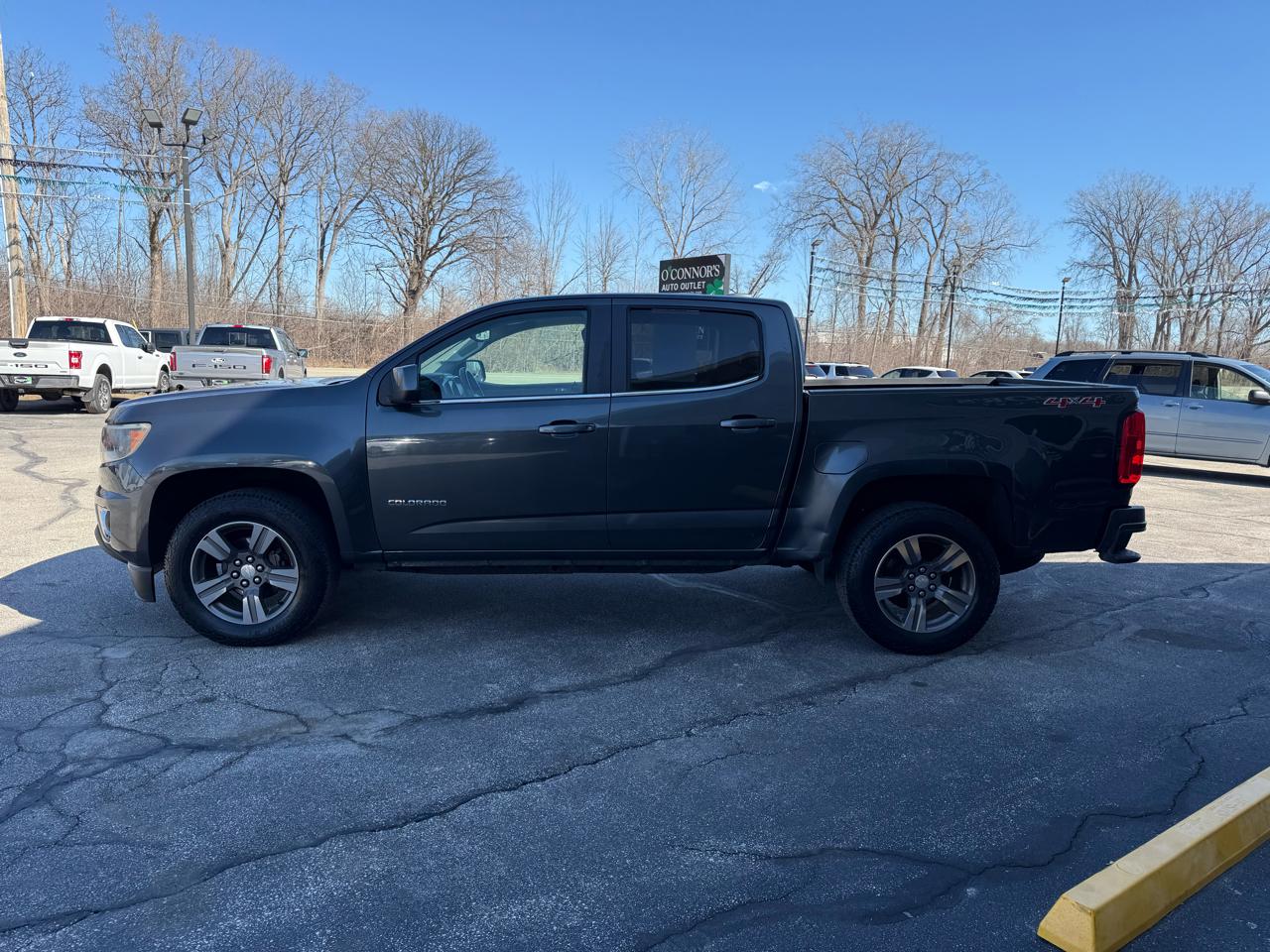 Chevrolet Colorado 1LT Crew Cab 4WD 2016