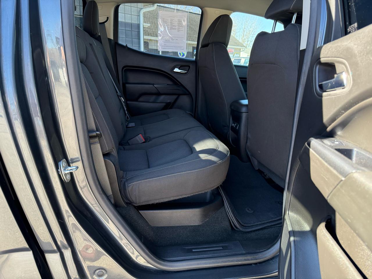 Chevrolet Colorado 1LT Crew Cab 4WD 2016