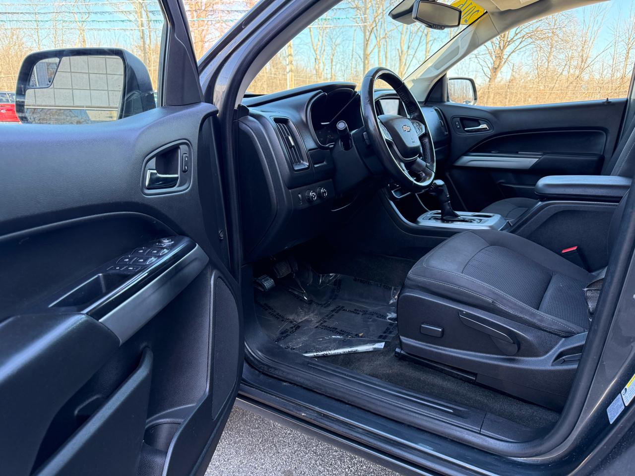 Chevrolet Colorado 1LT Crew Cab 4WD 2016