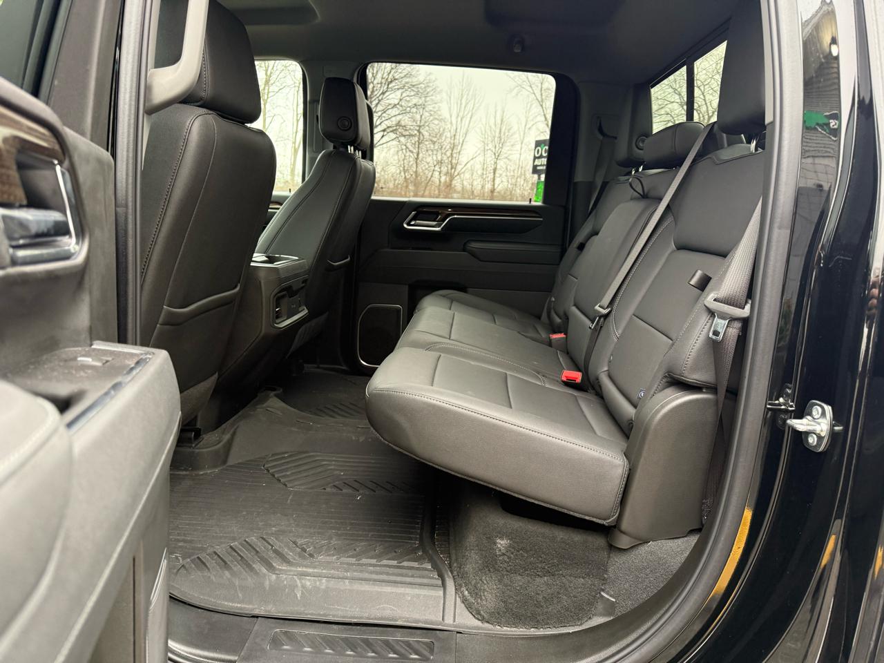 Chevrolet Silverado 2500HD LT Crew Cab Long Box 4WD 2025