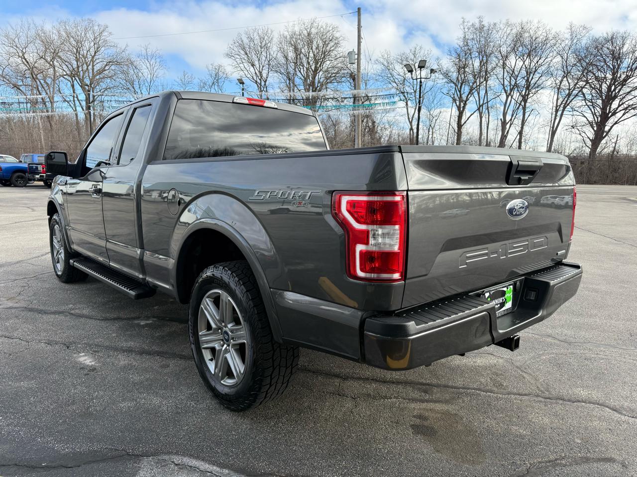 Ford F-150 XLT SuperCab 8-ft. Bed 4WD 2019