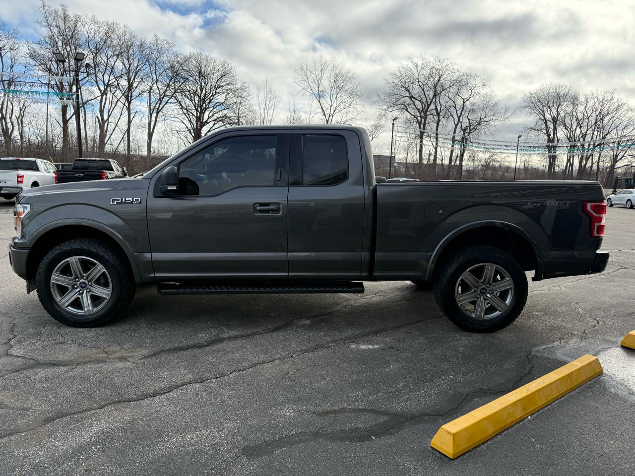 Ford F-150 XLT SuperCab 8-ft. Bed 4WD 2019