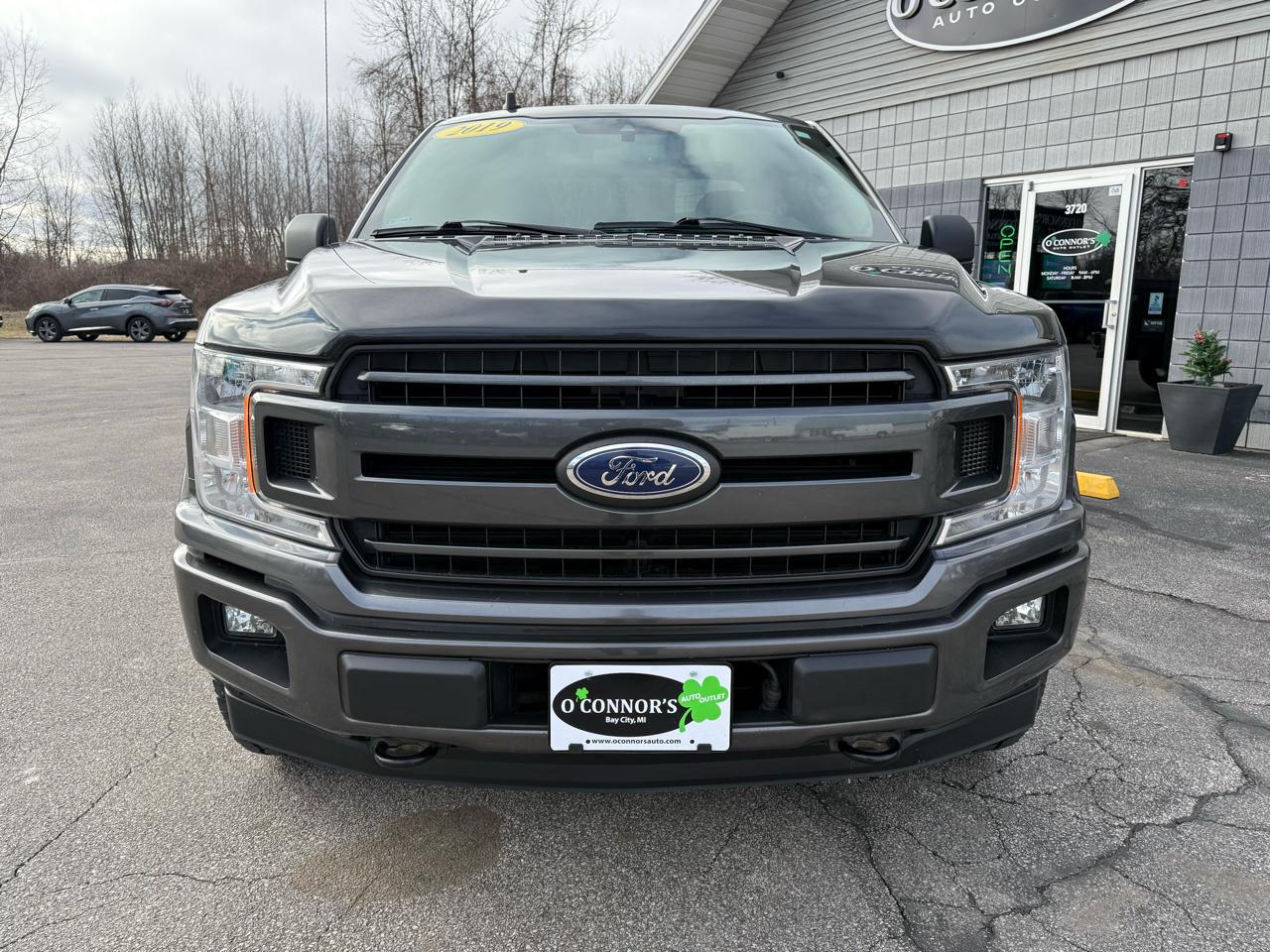 Ford F-150 XLT SuperCab 8-ft. Bed 4WD 2019