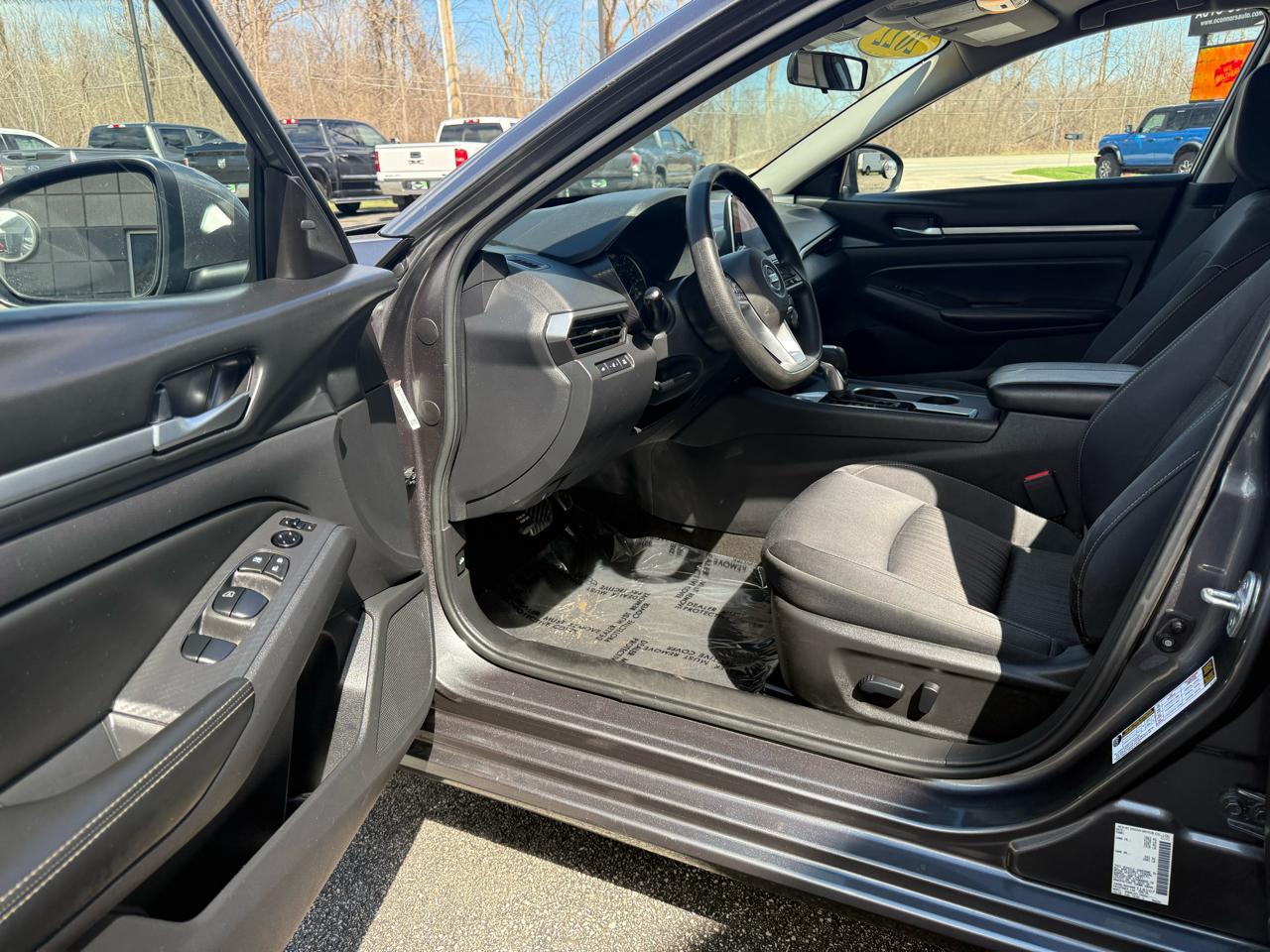 Nissan Altima 2.5 SV 2022