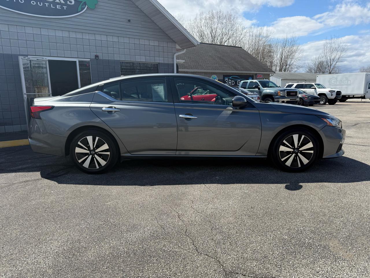 Nissan Altima 2.5 SV 2022