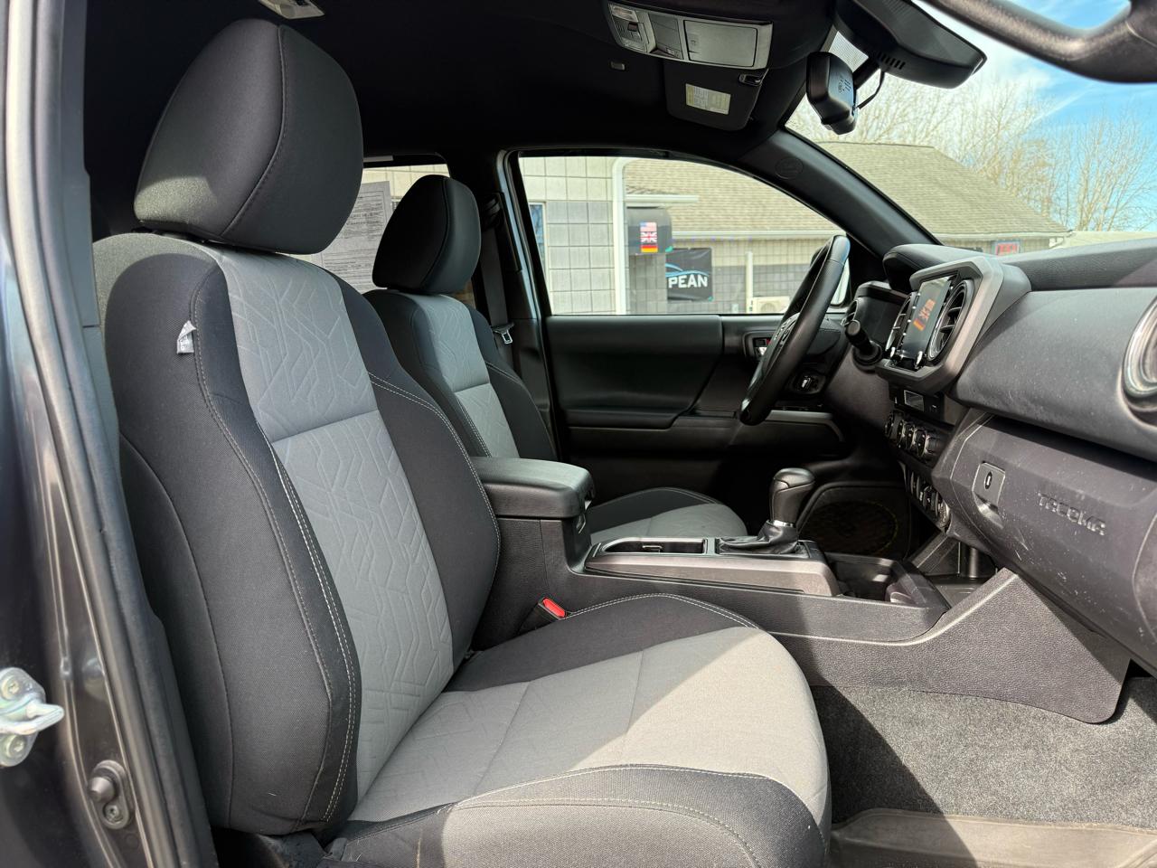 Toyota Tacoma SR5 Double Cab Long Bed V6 6AT 4WD 2023