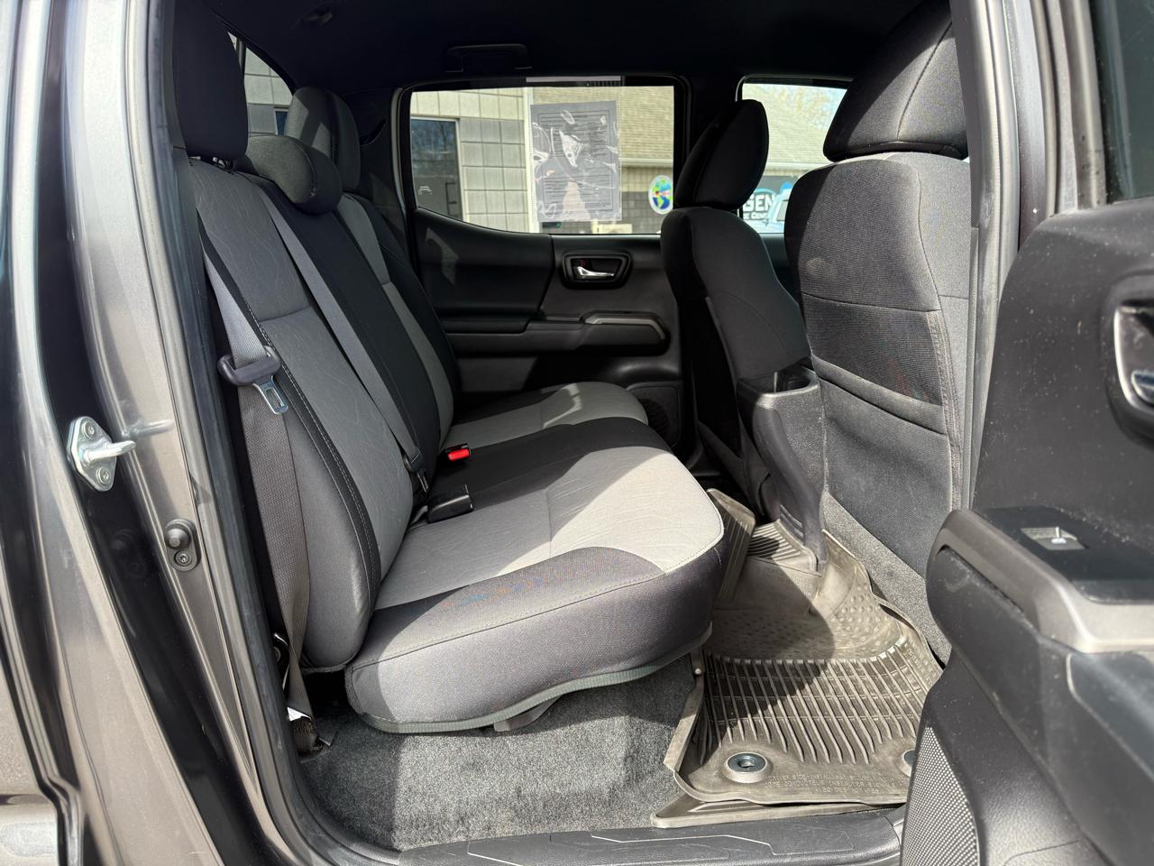 Toyota Tacoma SR5 Double Cab Long Bed V6 6AT 4WD 2023