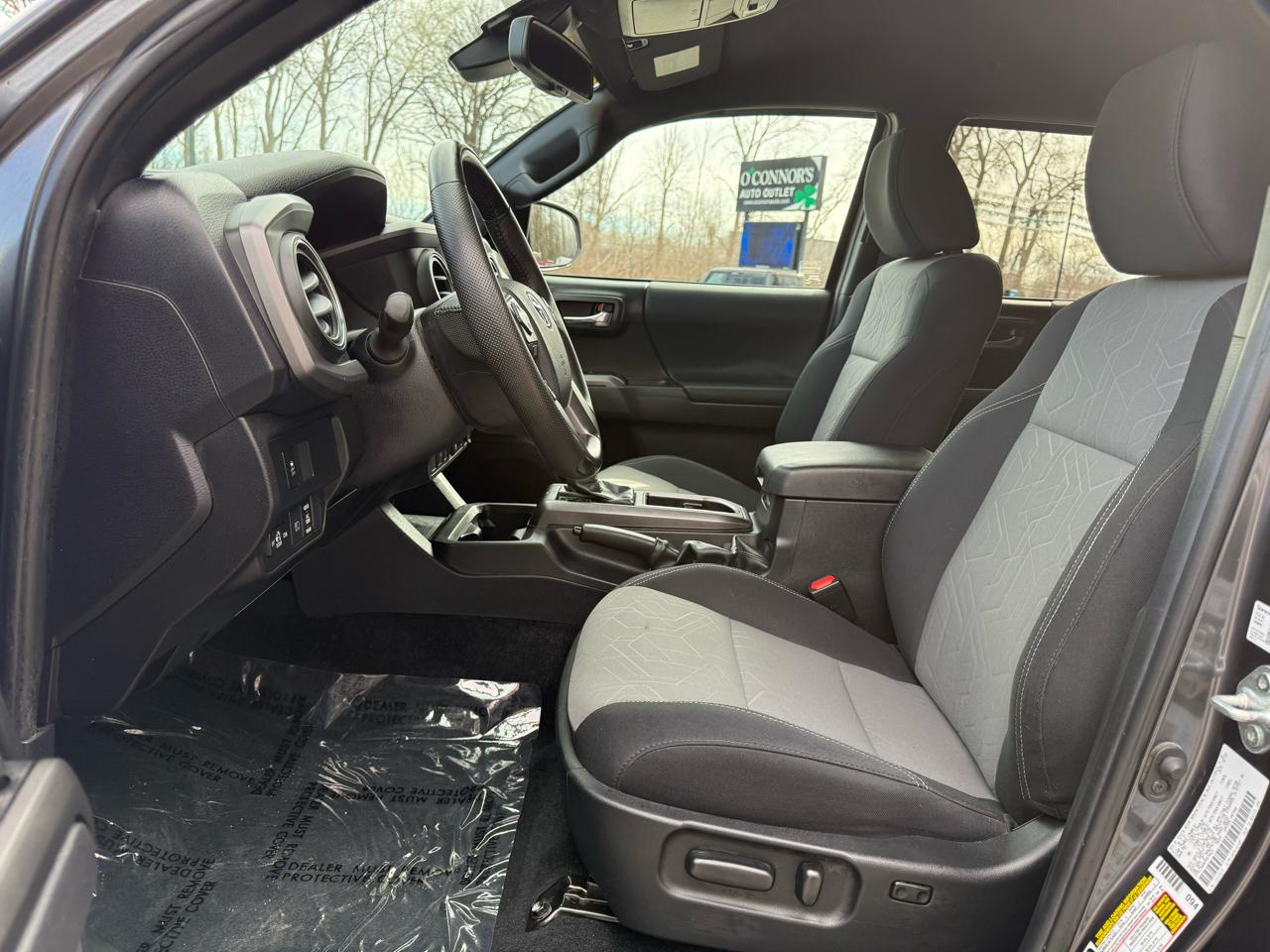 Toyota Tacoma SR5 Double Cab Long Bed V6 6AT 4WD 2023