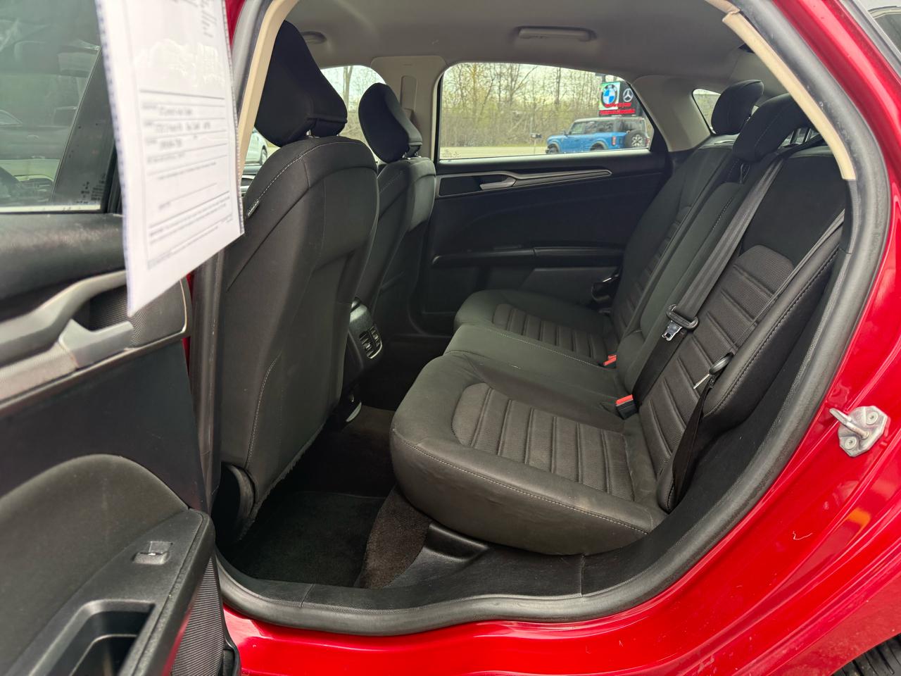 Ford Fusion SE 2020