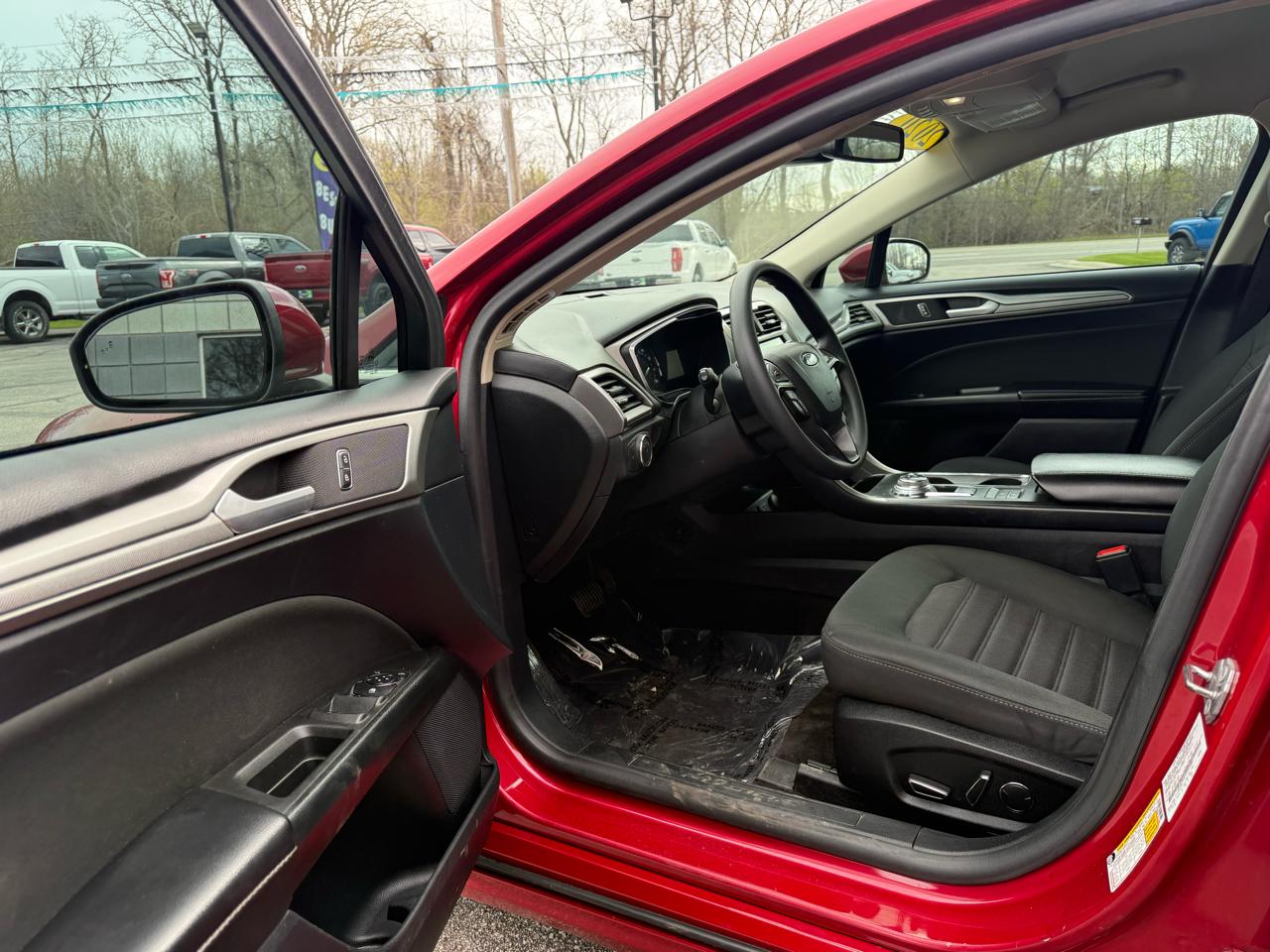 Ford Fusion SE 2020