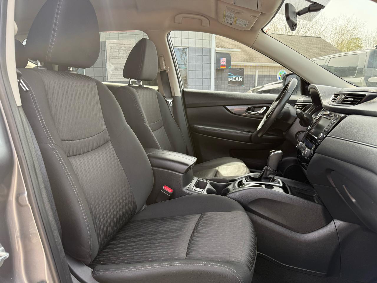 Nissan Rogue SV AWD 2018