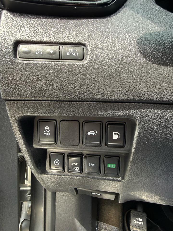 Nissan Rogue SV AWD 2018