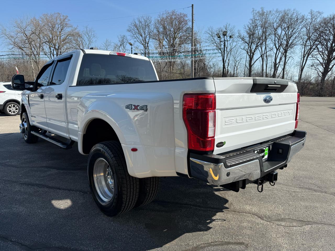 Ford F-350 SD XLT Crew Cab Long Bed DRW 4WD 2022