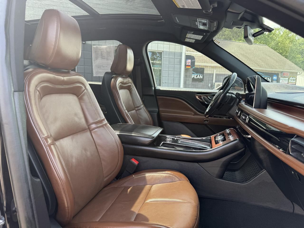Lincoln Aviator Reserve AWD 2021
