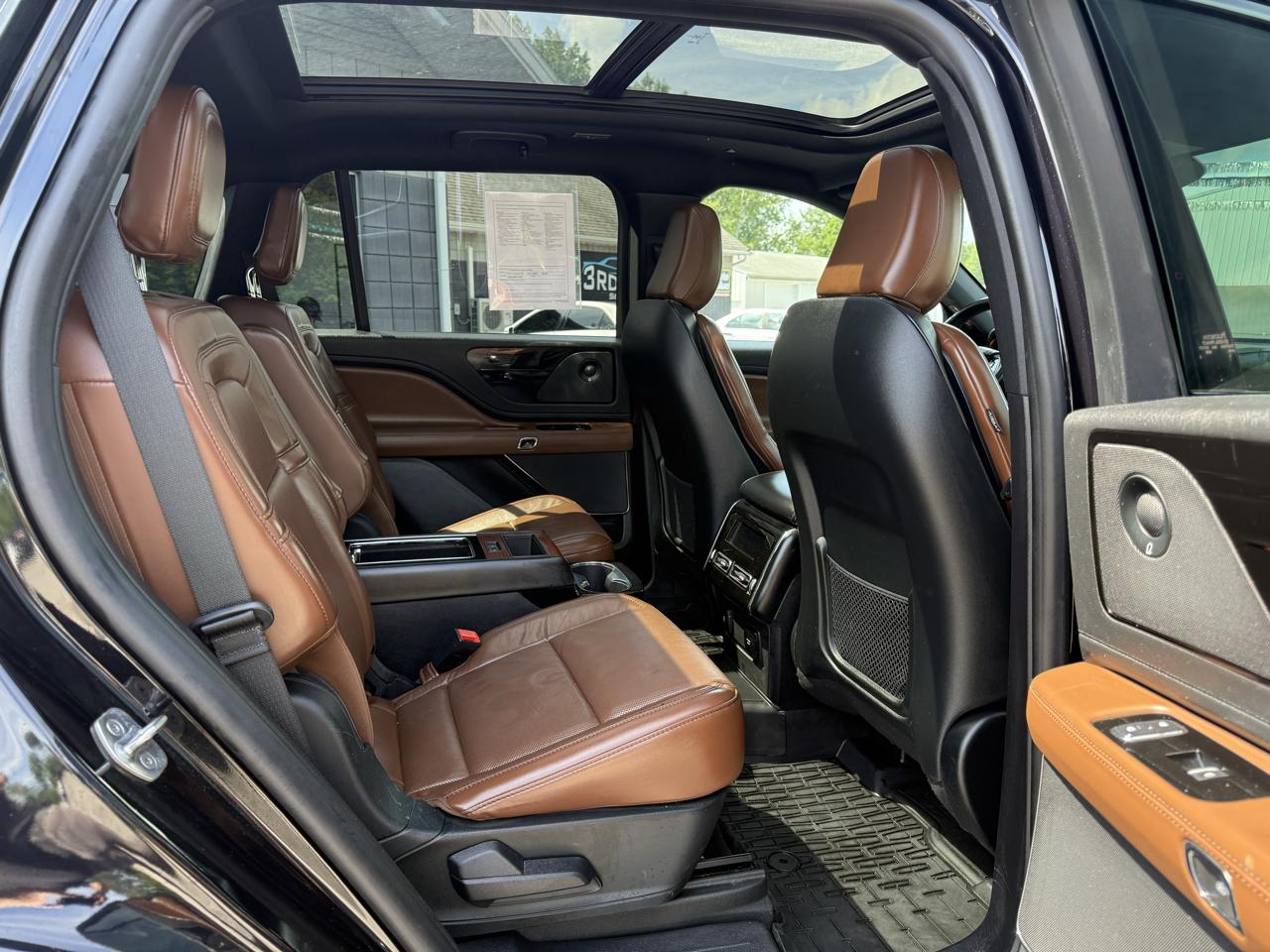 Lincoln Aviator Reserve AWD 2021