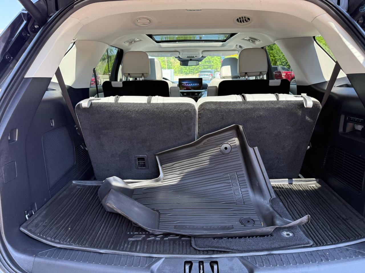 Ford Explorer Platinum AWD 2025