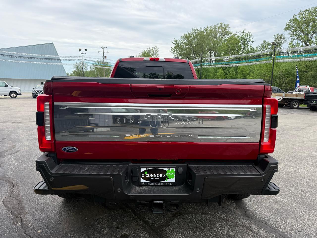 Ford F-450 SD King Ranch Crew Cab DRW 4WD 2024