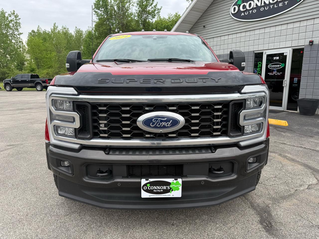 Ford F-450 SD King Ranch Crew Cab DRW 4WD 2024