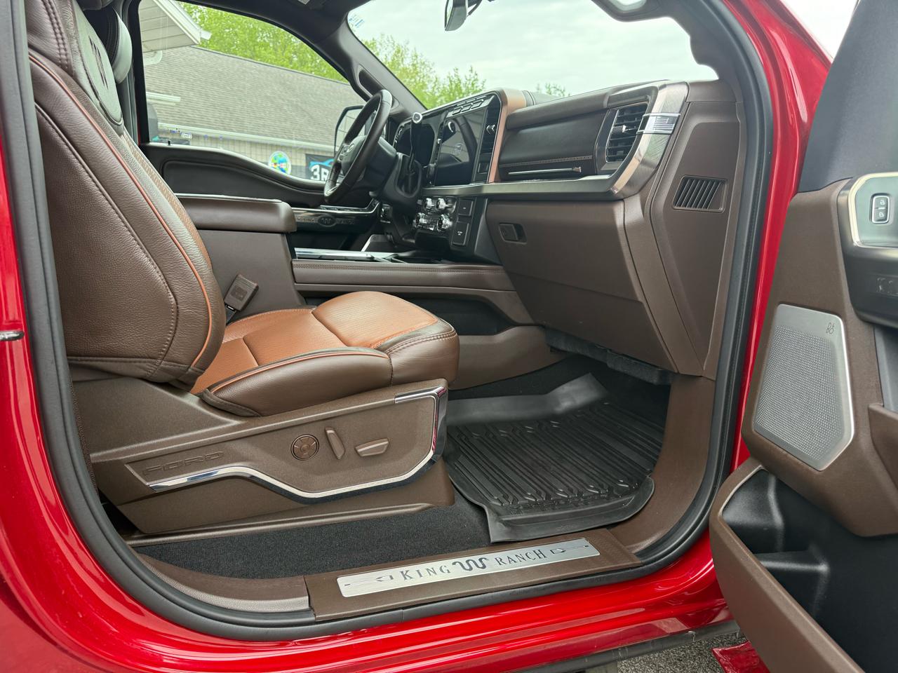 Ford F-450 SD King Ranch Crew Cab DRW 4WD 2024