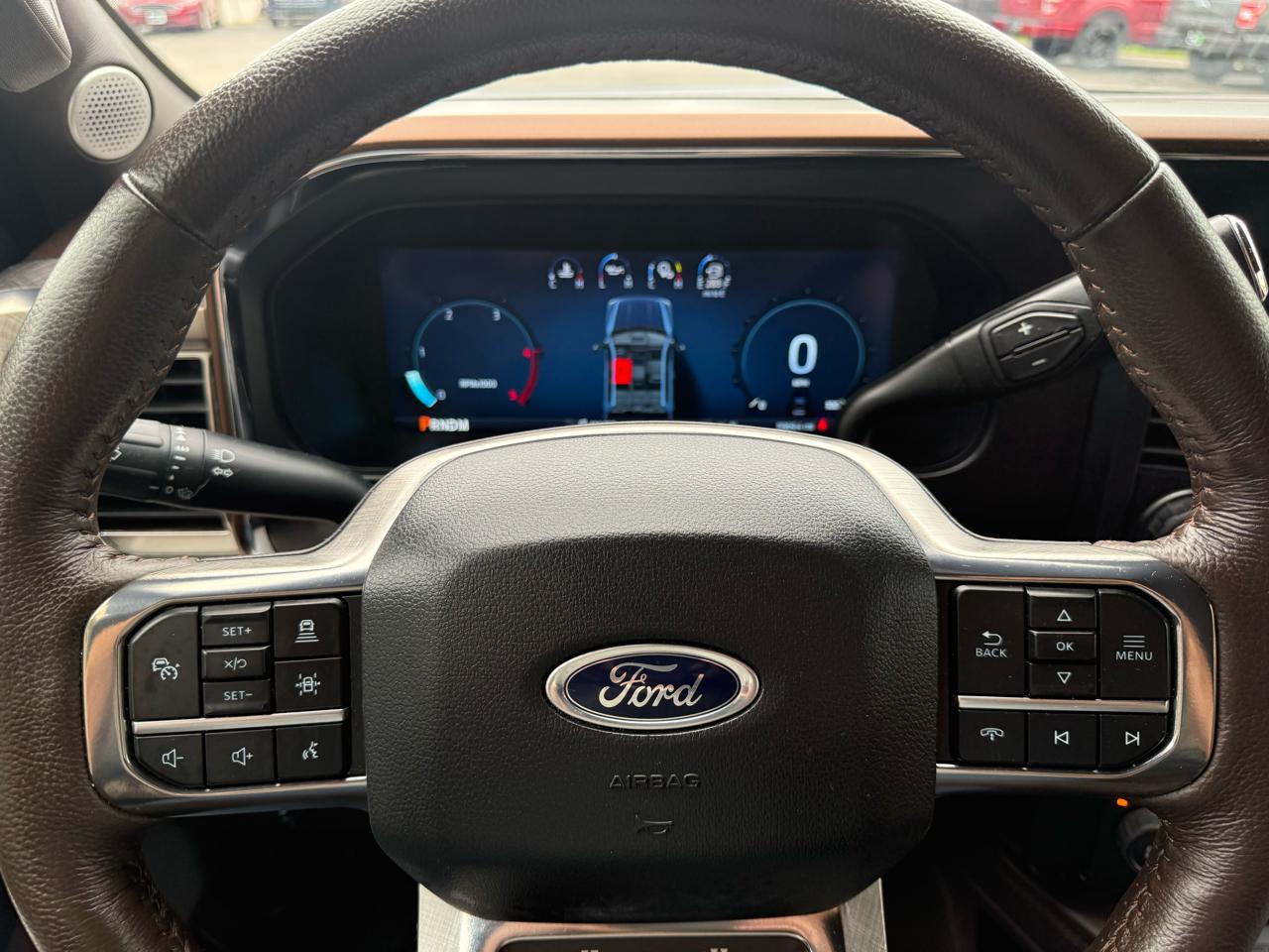 Ford F-450 SD King Ranch Crew Cab DRW 4WD 2024