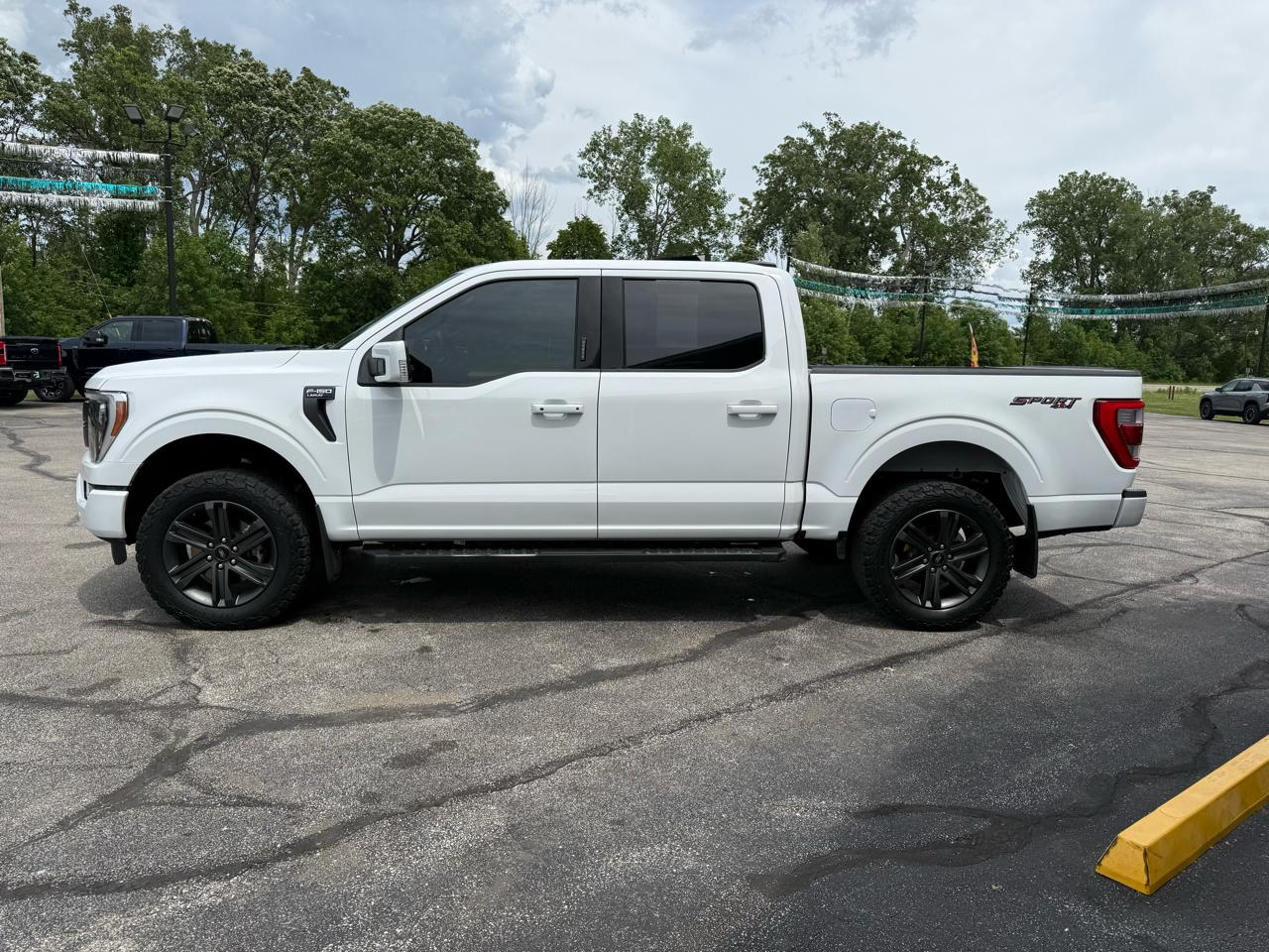 Ford F-150 SuperCrew 139" Lariat 4WD 2023