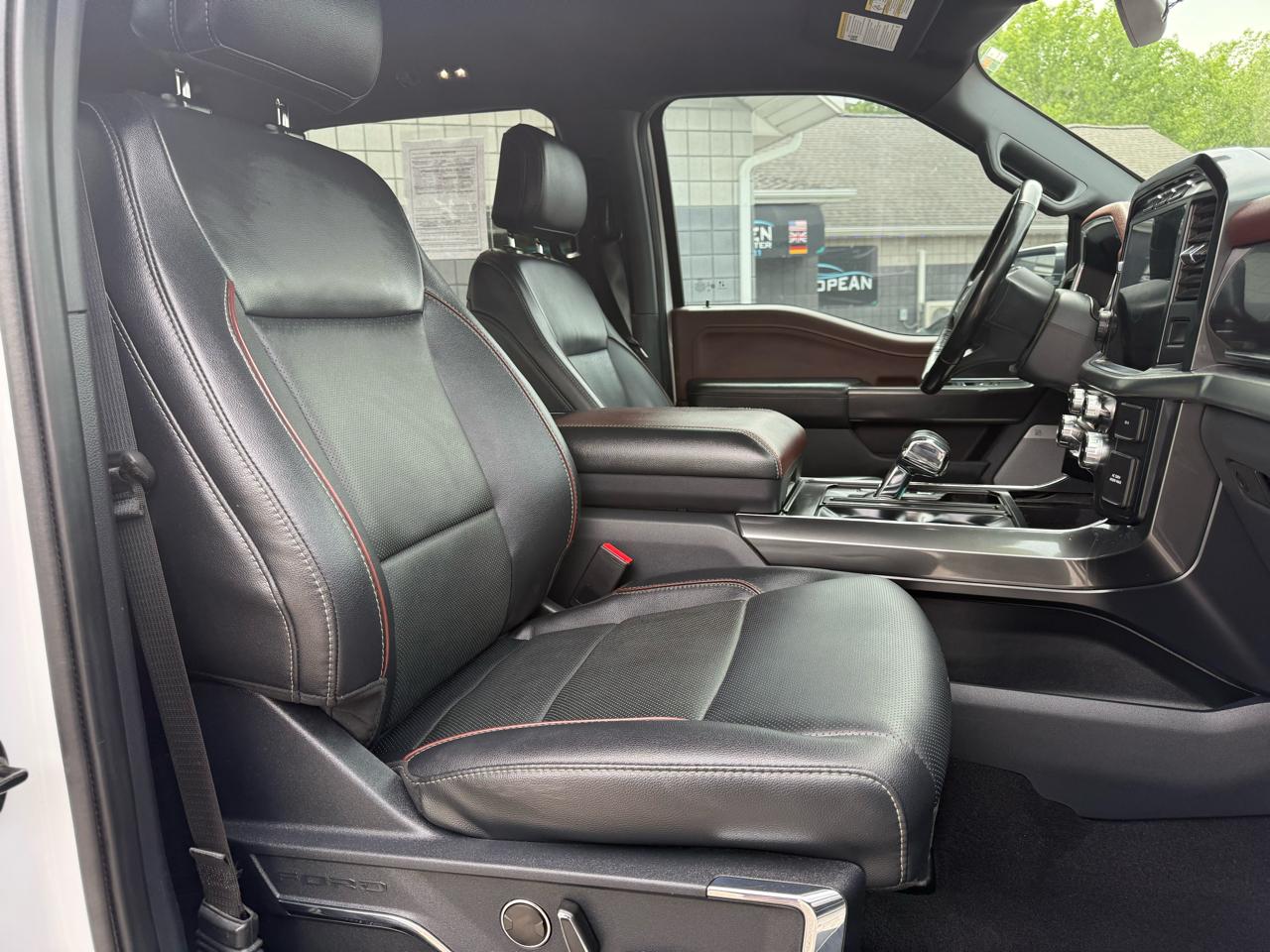 Ford F-150 SuperCrew 139" Lariat 4WD 2023