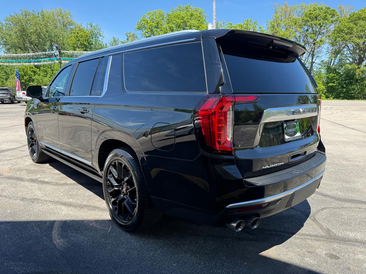 GMC Yukon XL 4WD 4dr Denali 2023