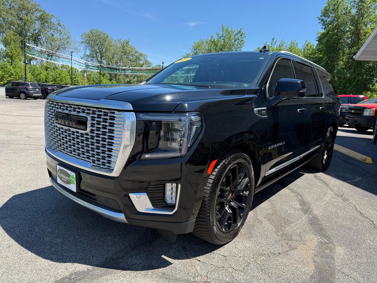 GMC Yukon XL 4WD 4dr Denali 2023
