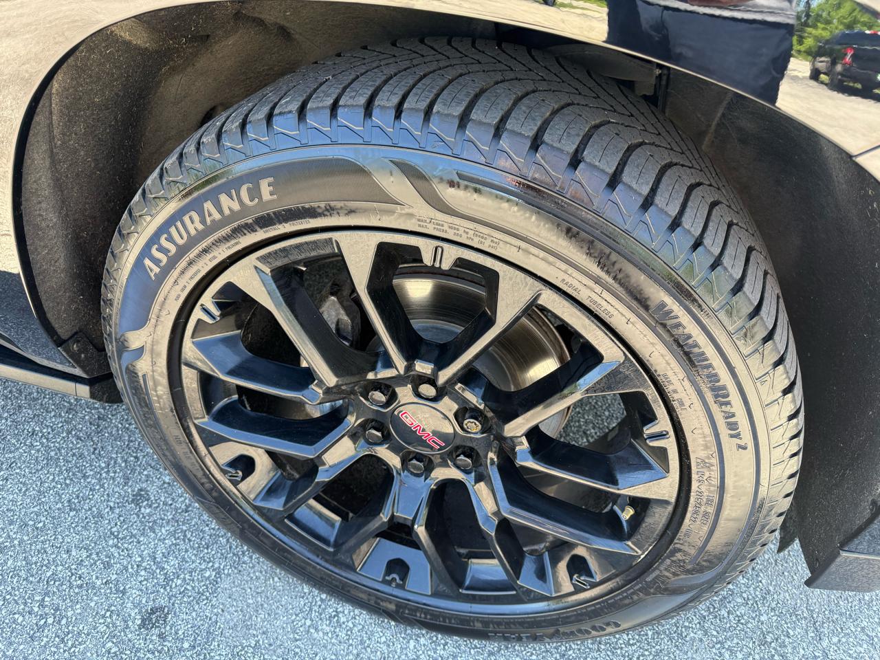 GMC Yukon XL 4WD 4dr Denali 2023