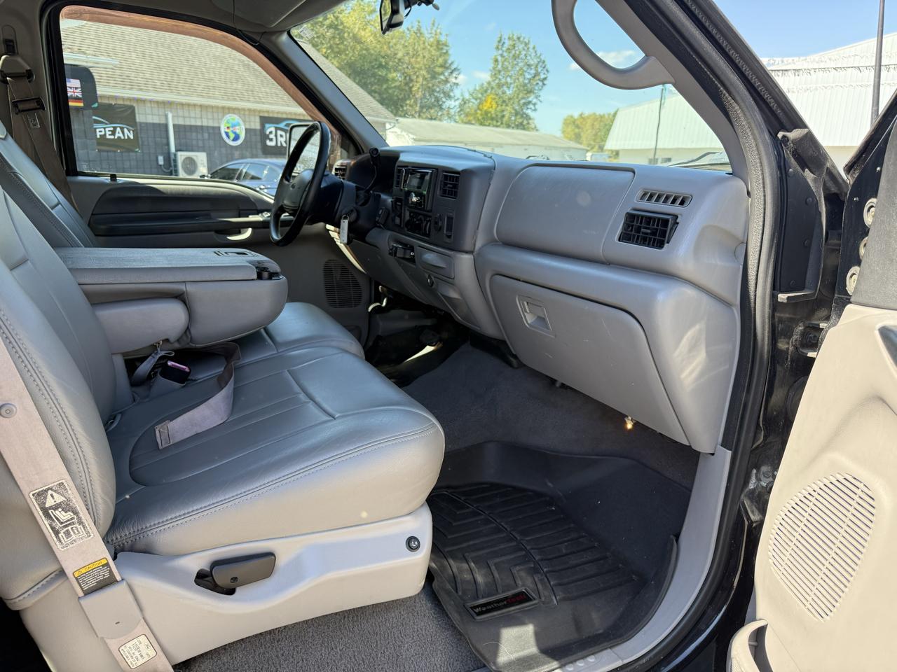 Ford Super Duty F-350 DRW  2000