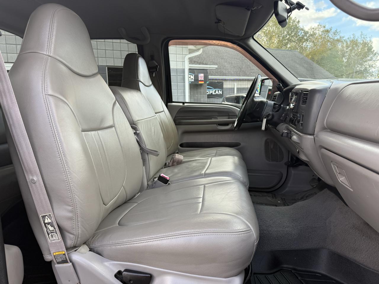 Ford Super Duty F-350 DRW  2000
