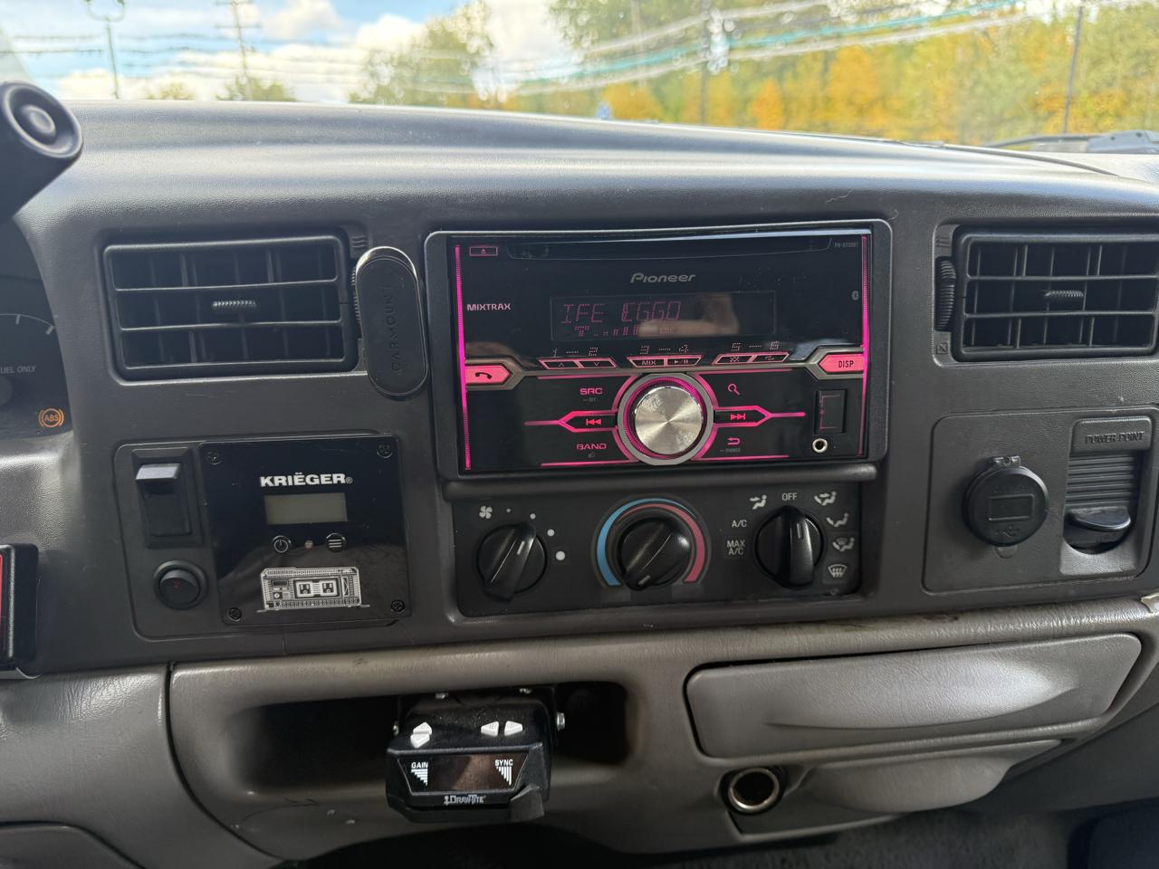 Ford Super Duty F-350 DRW  2000