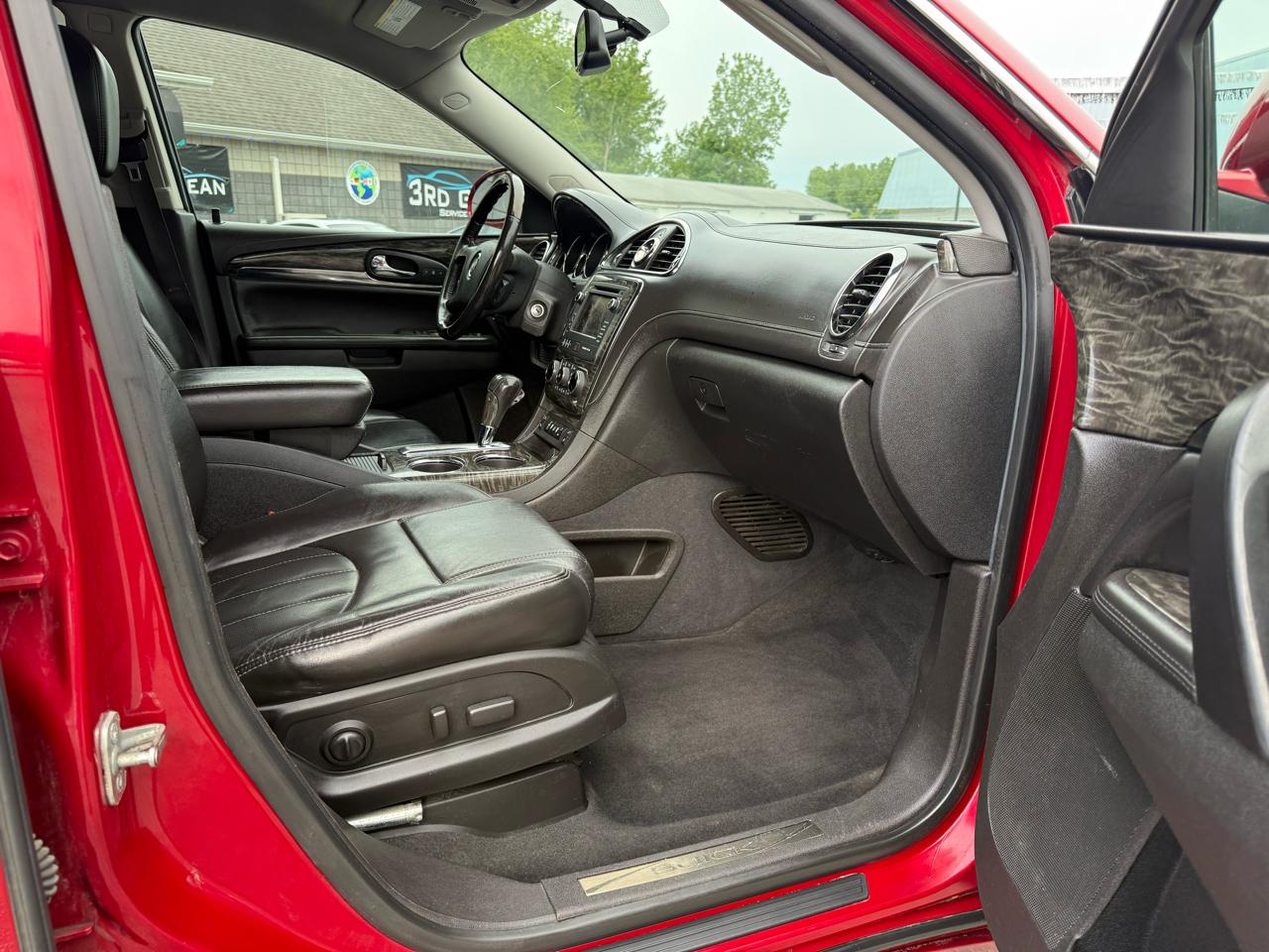 Buick Enclave AWD 4dr Leather 2014