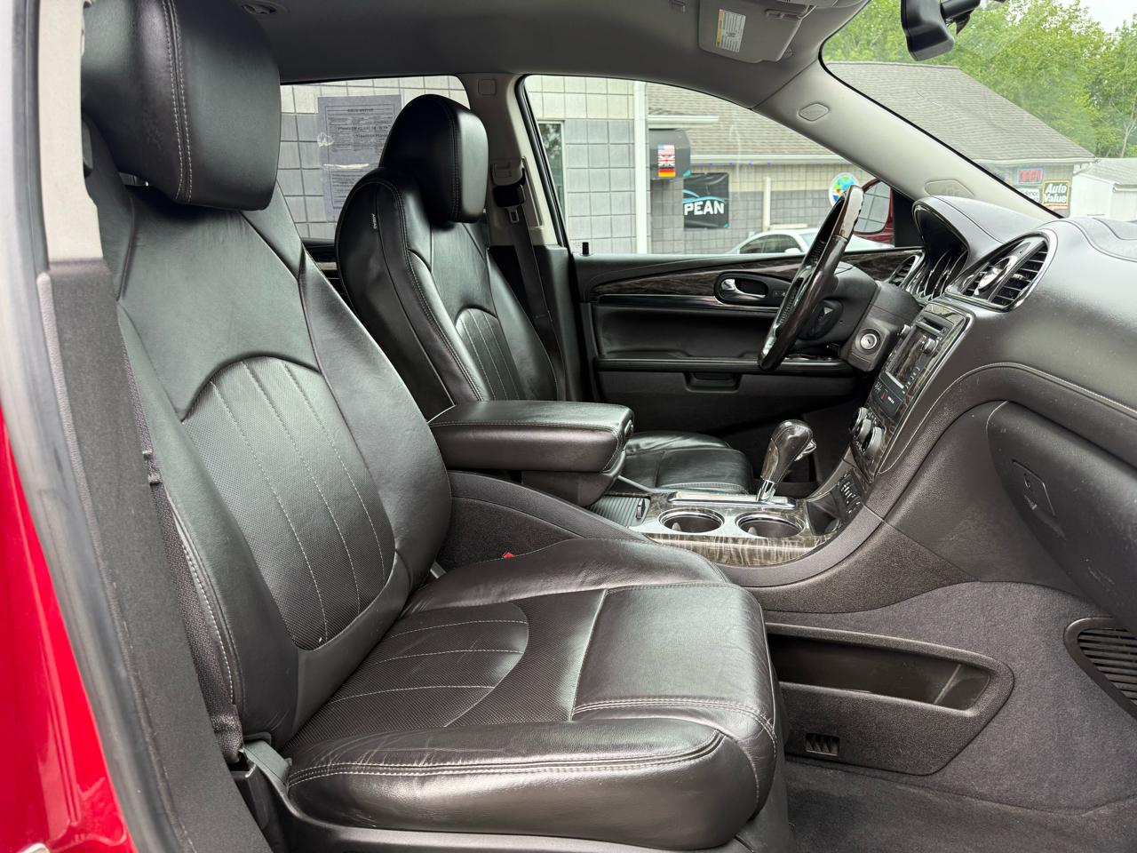 Buick Enclave AWD 4dr Leather 2014
