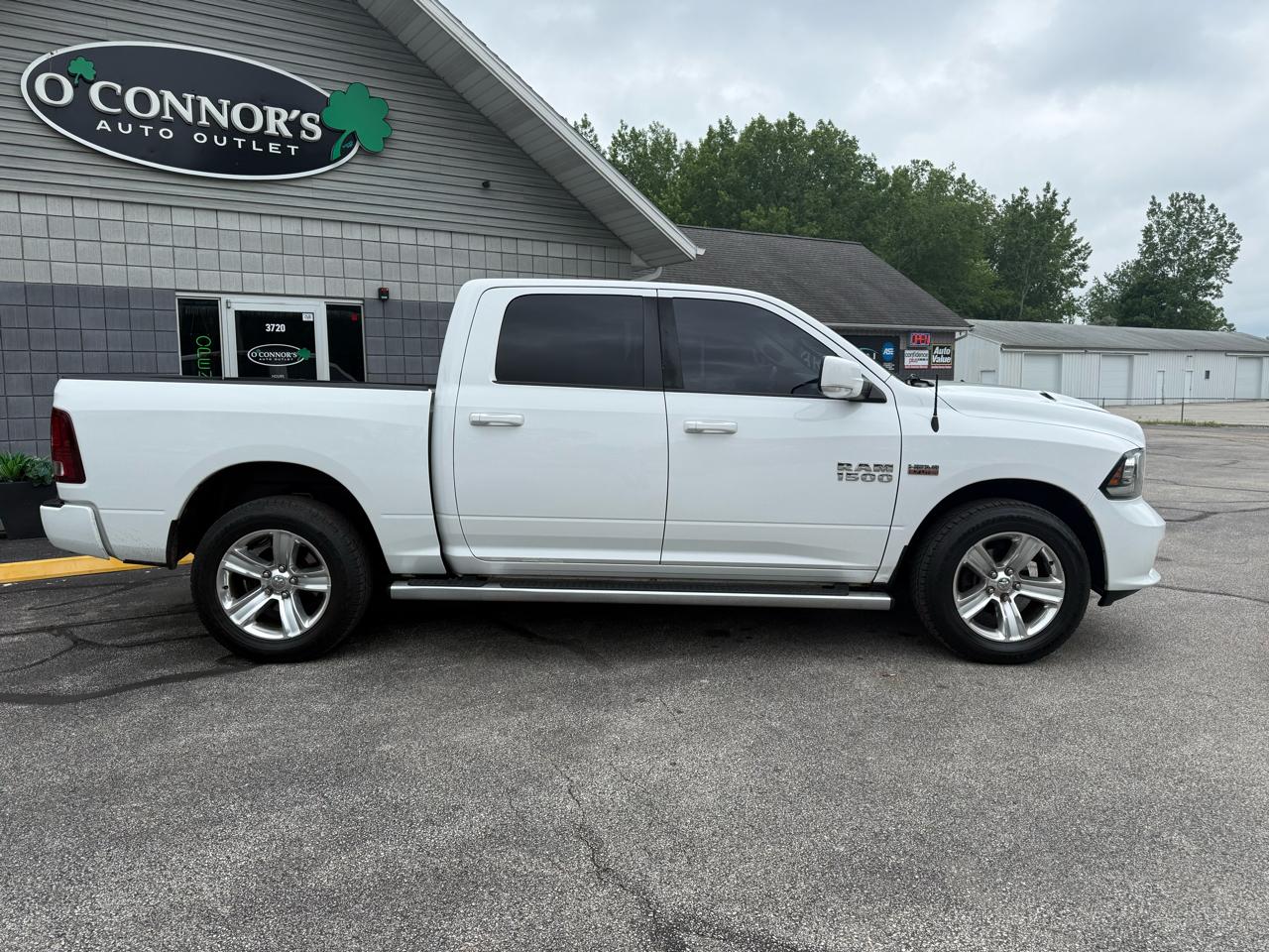 RAM 1500 Classic Crew Cab 4WD 2014