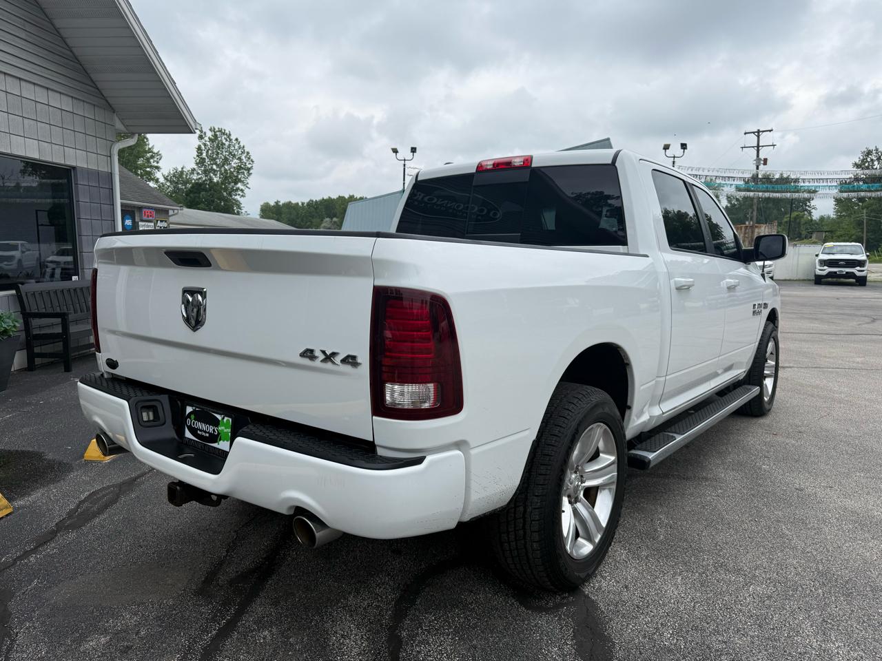 RAM 1500 Classic Crew Cab 4WD 2014