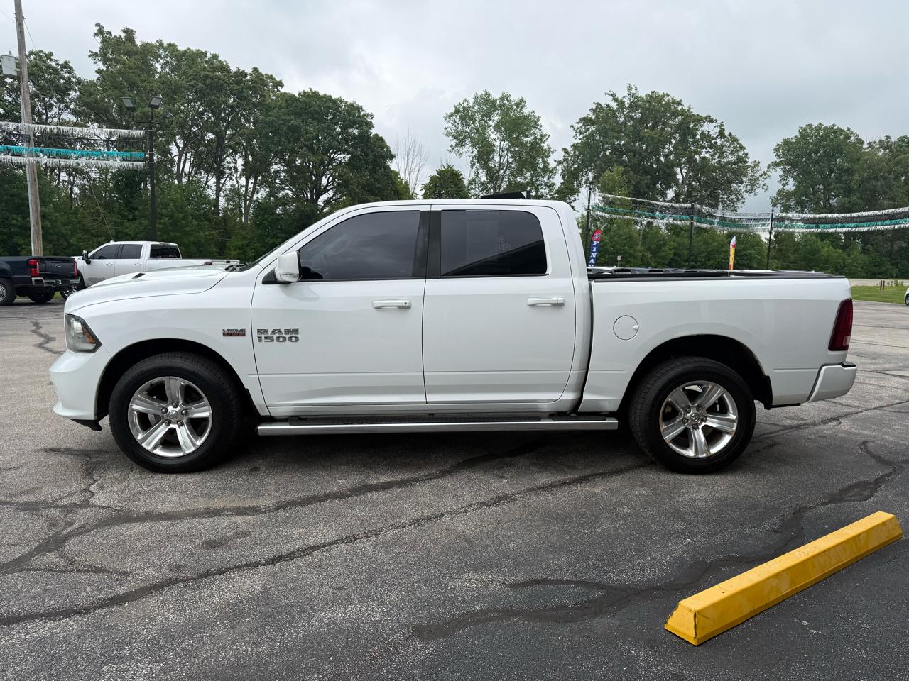 RAM 1500 Classic Crew Cab 4WD 2014